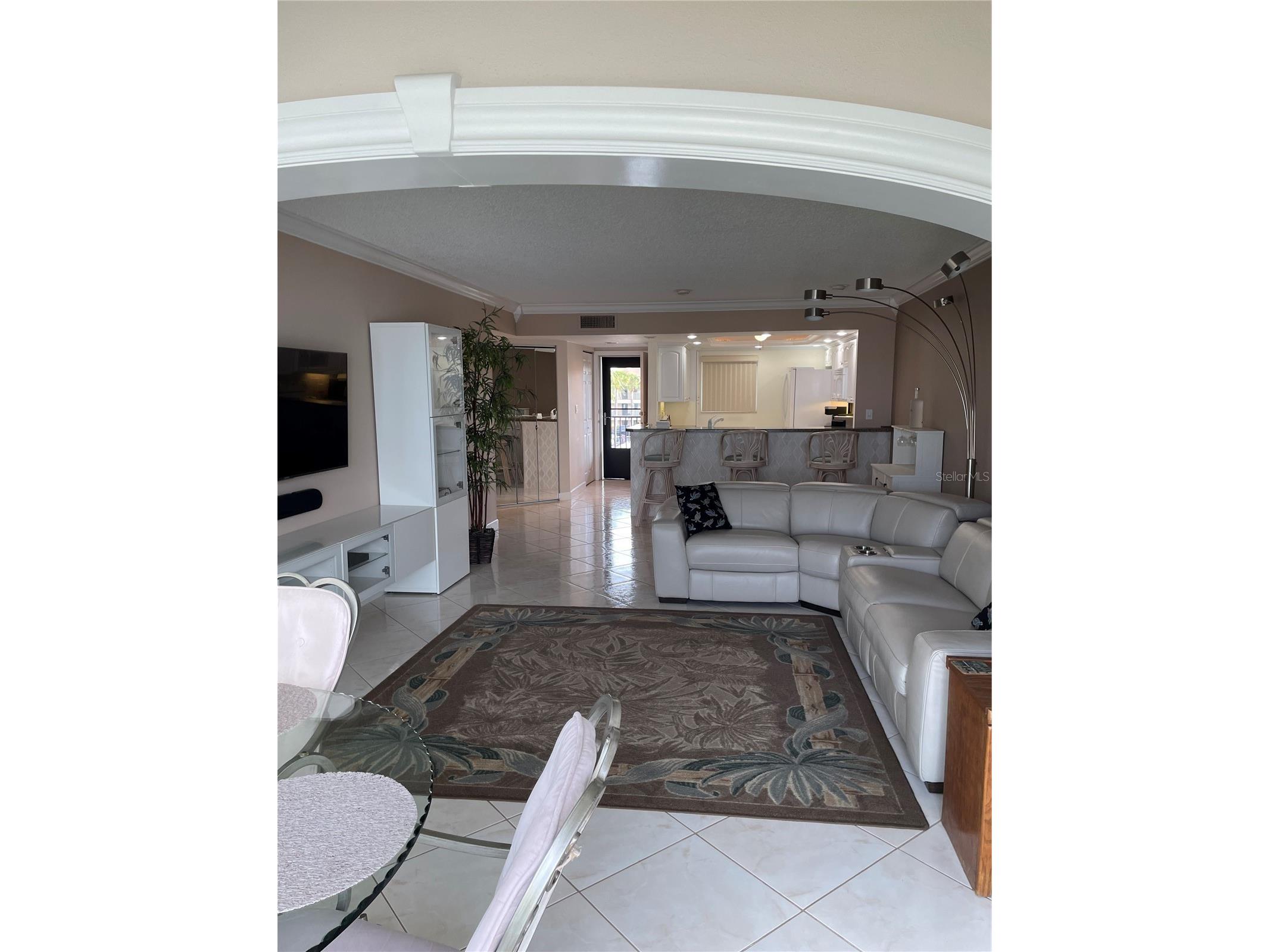 895 S Gulfview Boulevard #303 Clearwater Beach FL 33767 TB8490211 image6