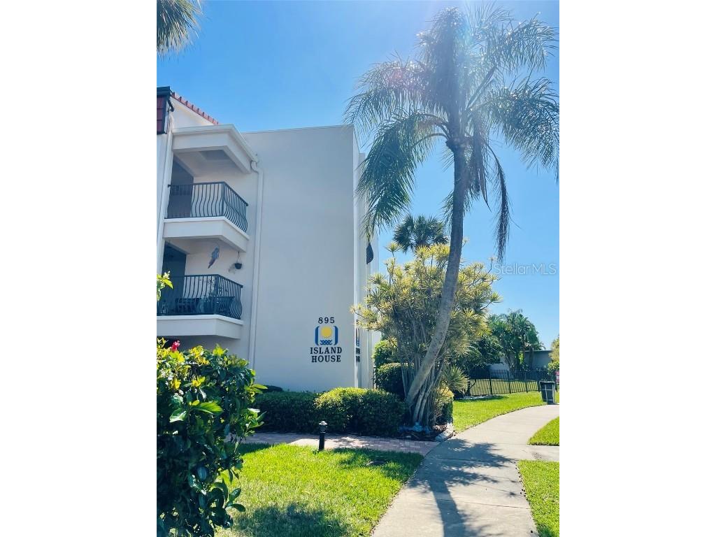 895 S Gulfview Boulevard #309 Clearwater FL 33767 U8232274 image1
