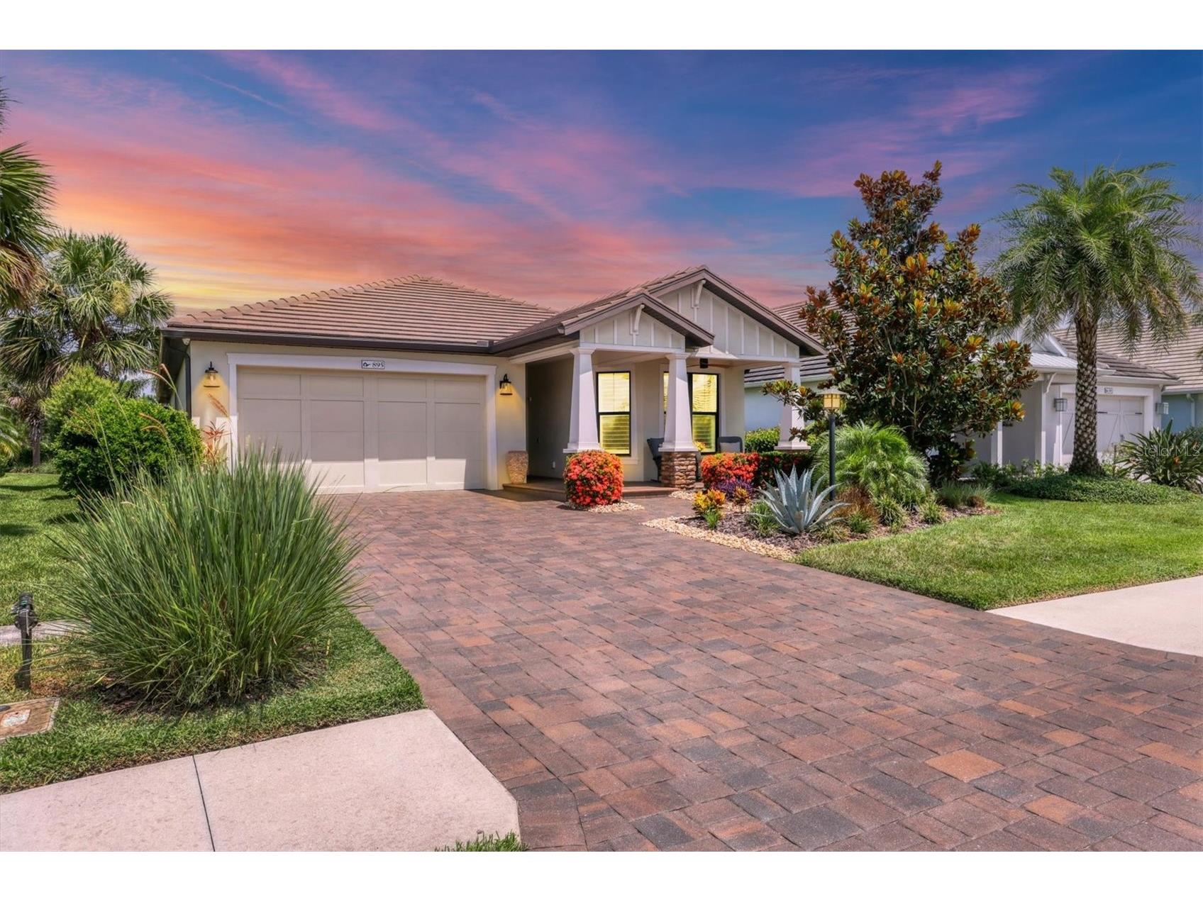 895 Seascape Place Sarasota FL 34240 A4677450 image1
