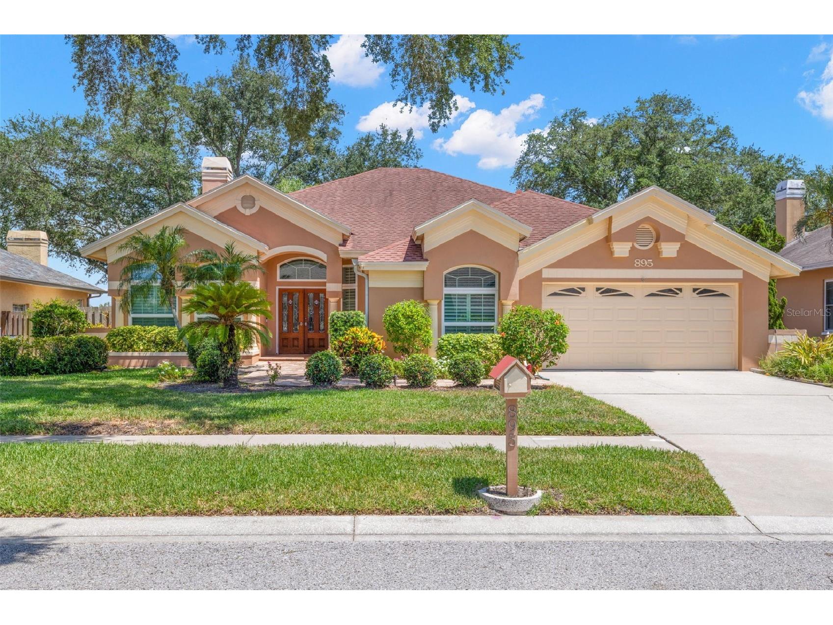 895 Whippoorwill Drive Palm Harbor FL 34683 TB8519078 image1
