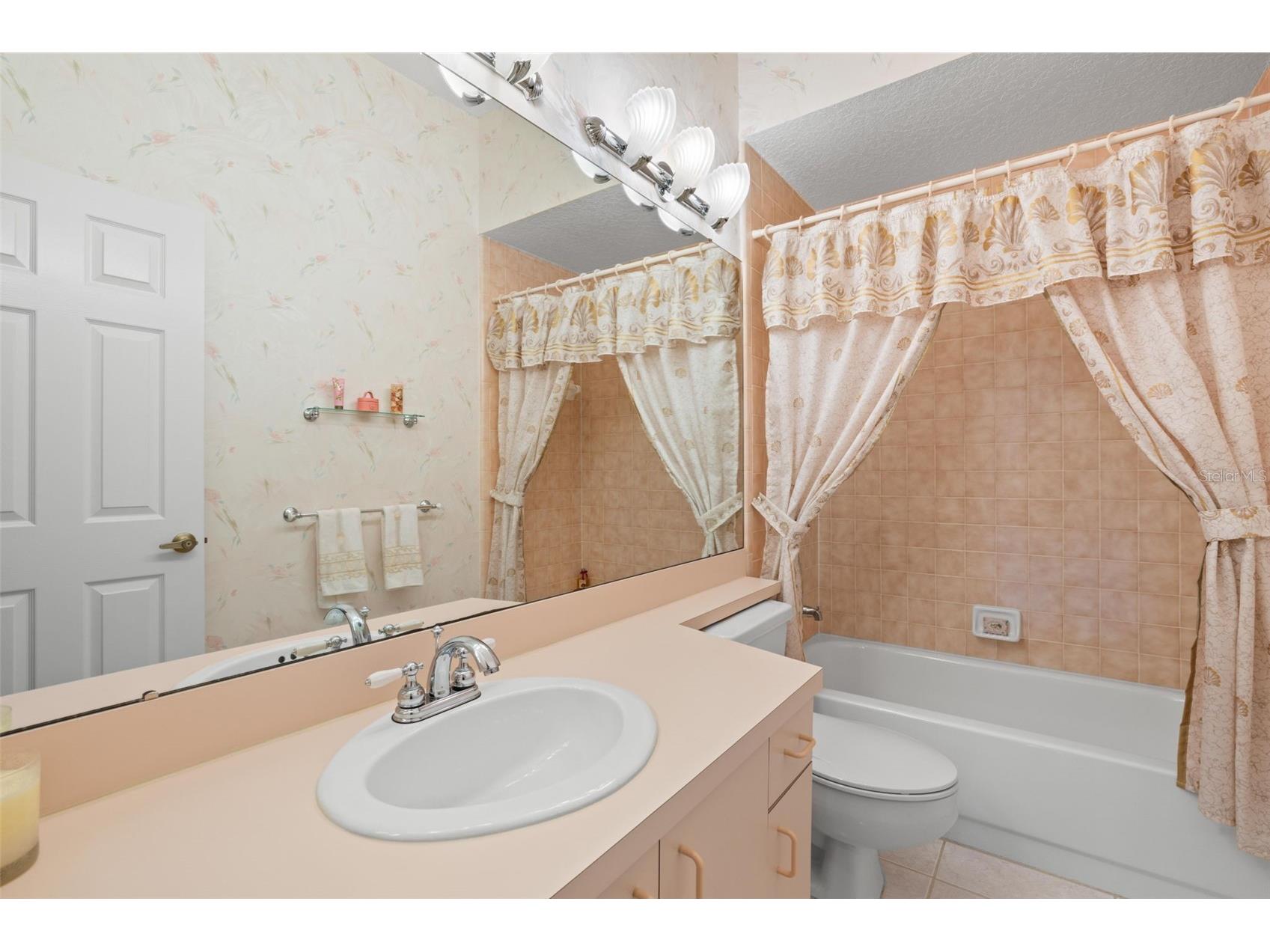 895 Whippoorwill Drive Palm Harbor FL 34683 TB8519078 image40