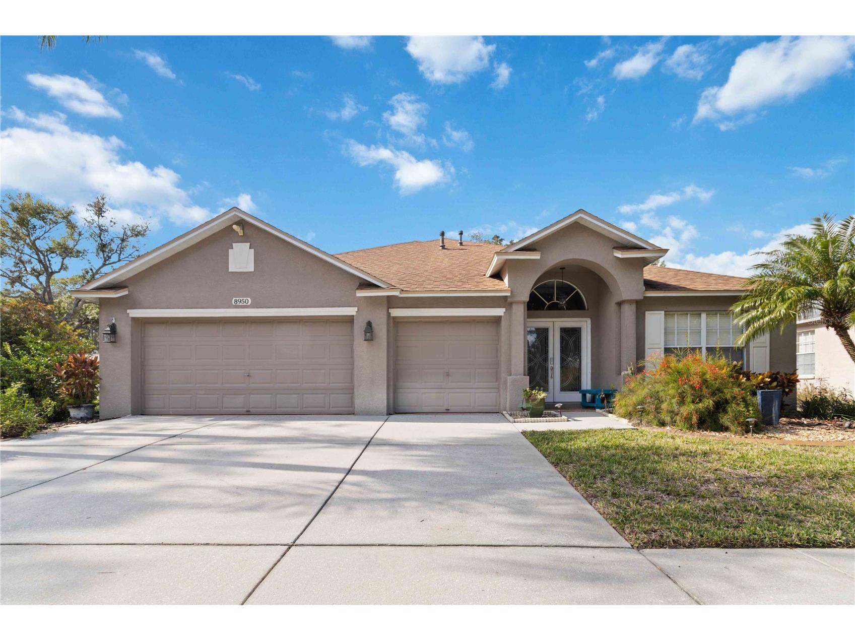 8950 Aberdeen Creek Circle Riverview FL 33569 TB8462338 image1