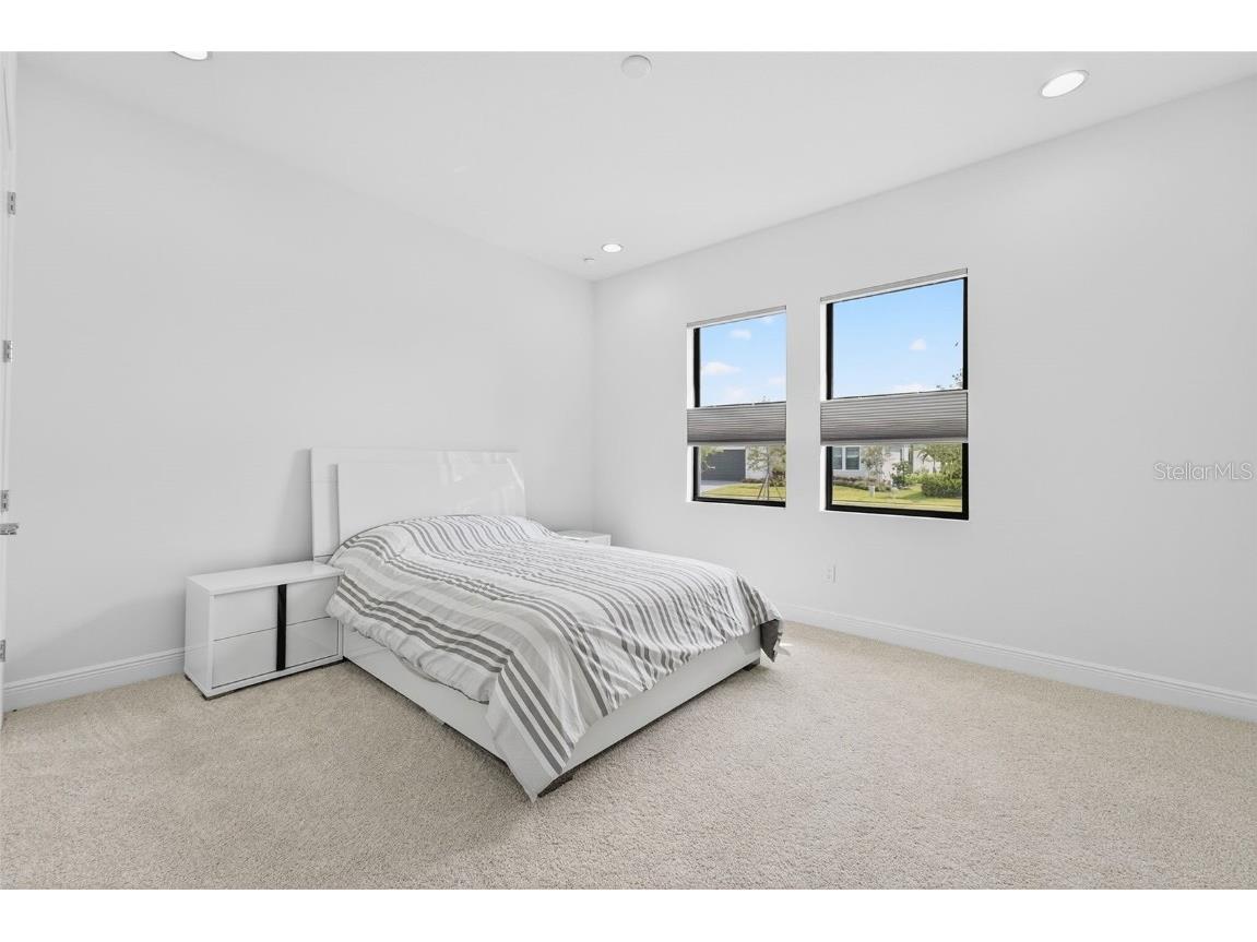 8950 Baroque Terrace Sarasota FL 34240 A4667172 image22