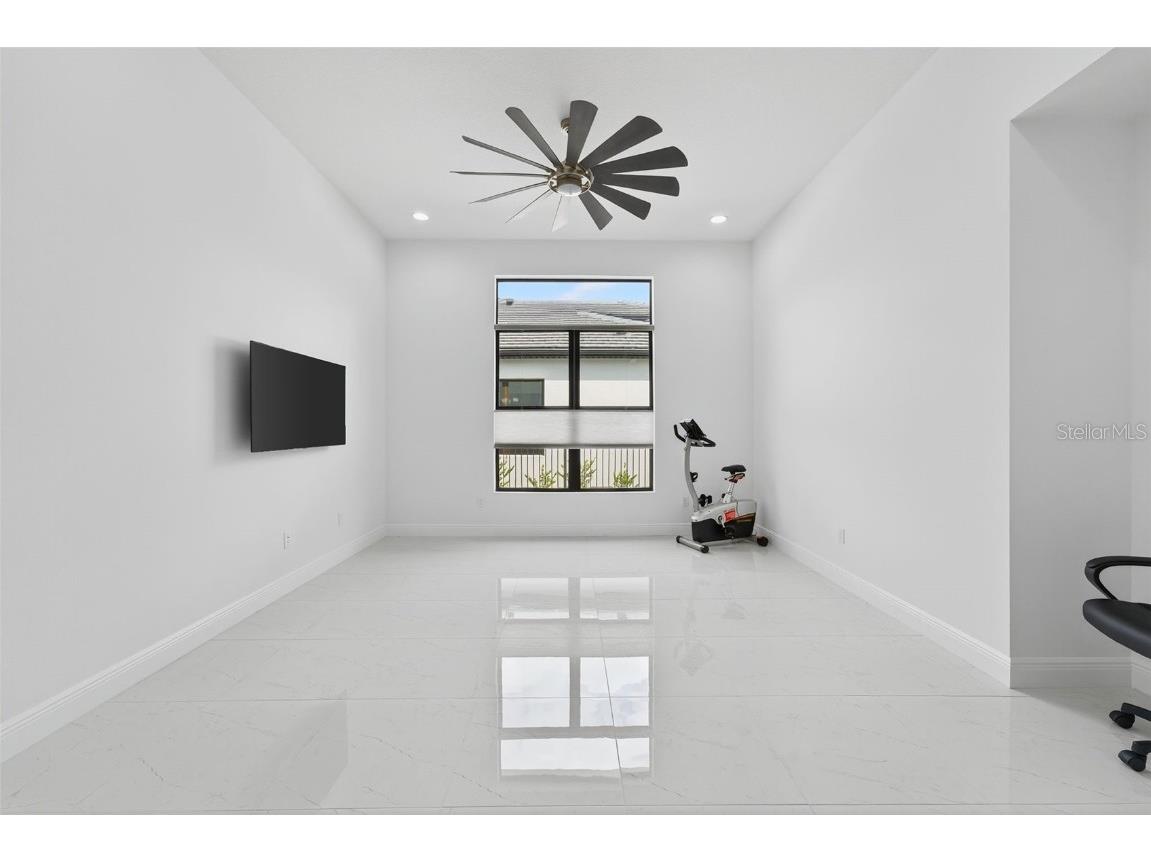 8950 Baroque Terrace Sarasota FL 34240 A4667172 image25