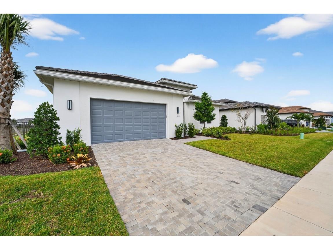 8950 Baroque Terrace Sarasota FL 34240 A4667172 image3