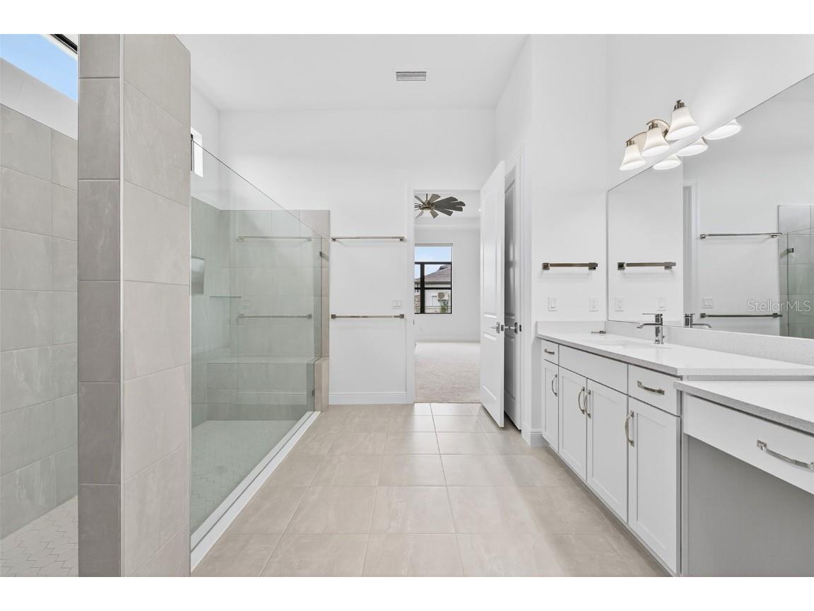 8950 Baroque Terrace Sarasota FL 34240 A4667172 image38