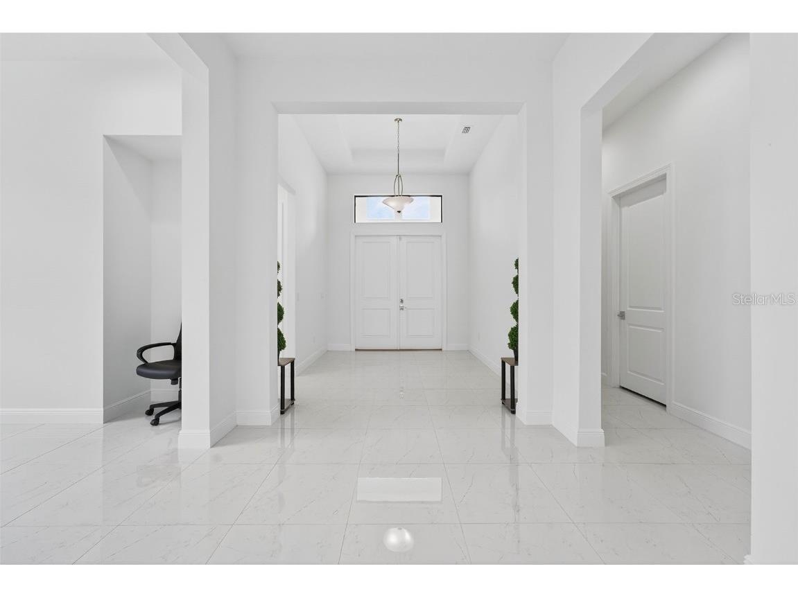 8950 Baroque Terrace Sarasota FL 34240 A4667172 image4