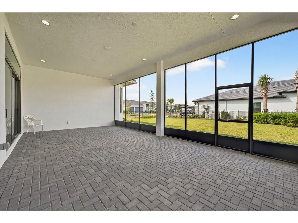 8950 Baroque Terrace Sarasota FL 34240 A4667172 image41