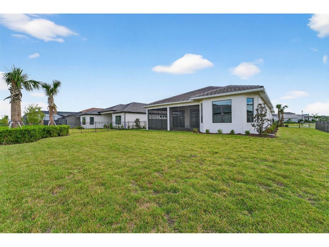 8950 Baroque Terrace Sarasota FL 34240 A4667172 image45