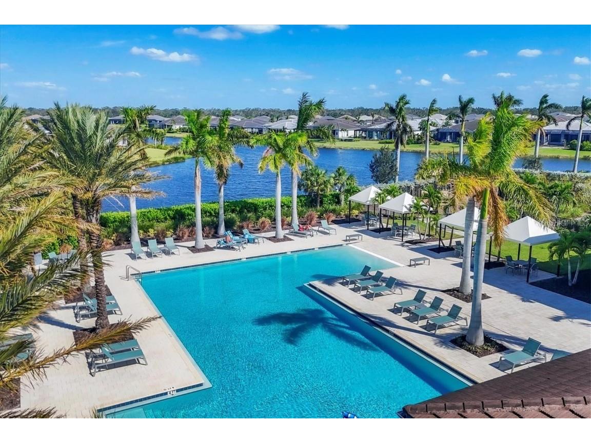 8950 Baroque Terrace Sarasota FL 34240 A4667172 image49