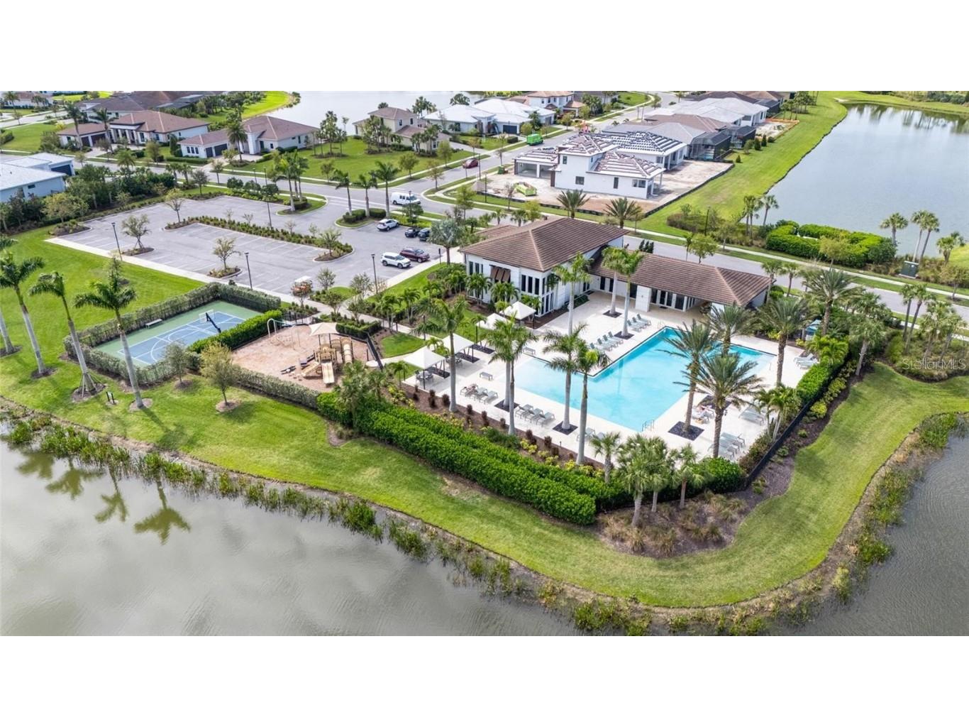 8950 Baroque Terrace Sarasota FL 34240 A4667172 image56