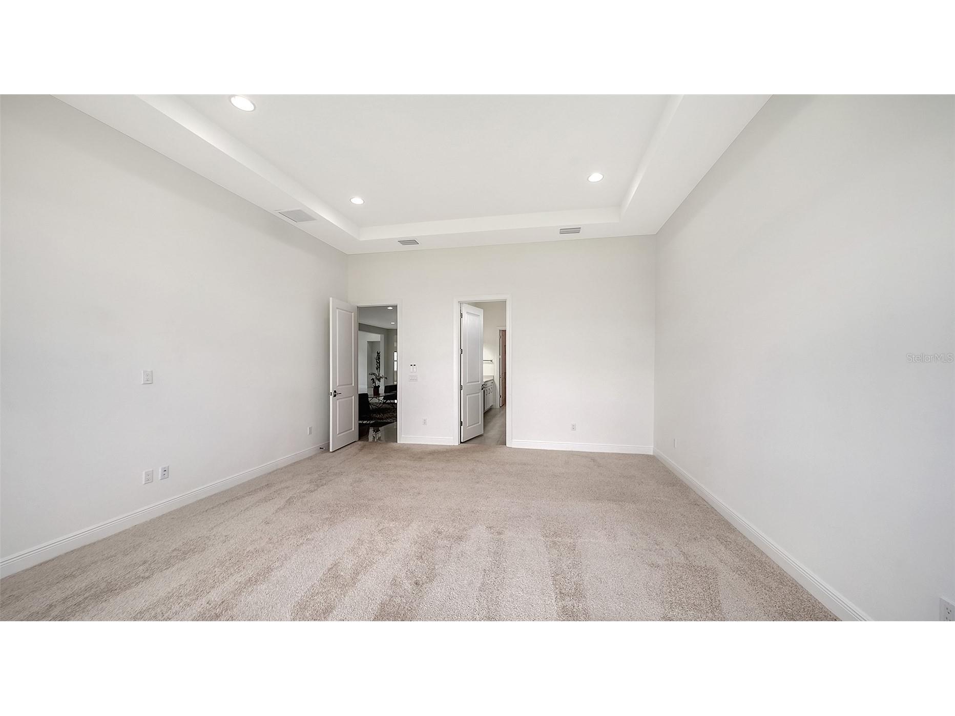 8950 Baroque Terrace Sarasota FL 34240 A4687146 image23