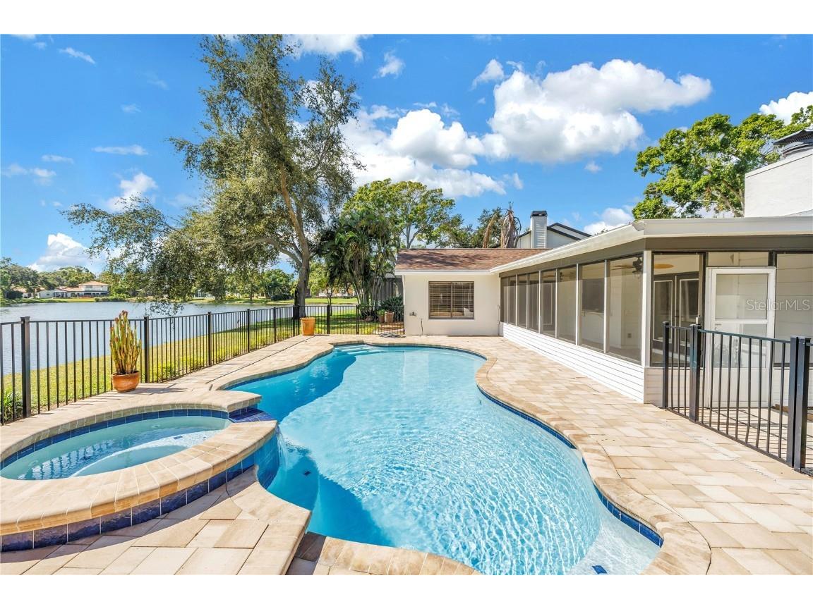 8950 Baywood Park Drive Seminole FL 33777 - BAYWOOD PARK LAKE TB8422899 image35