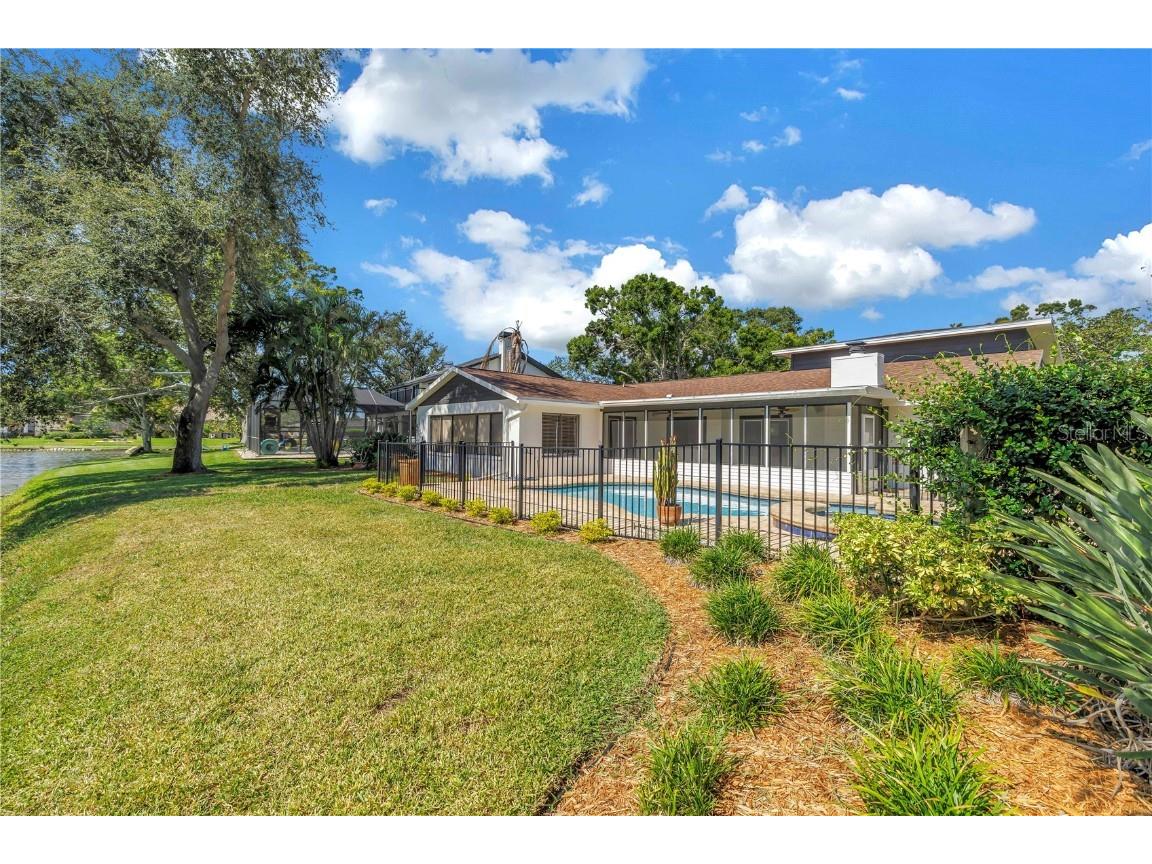 8950 Baywood Park Drive Seminole FL 33777 - BAYWOOD PARK LAKE TB8422899 image36
