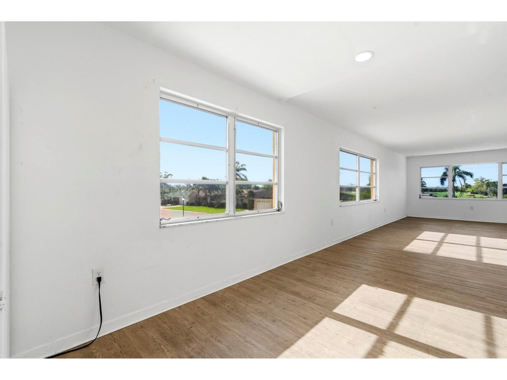 8950 Park Boulevard #201 Seminole FL 33777 TB8500641 image11