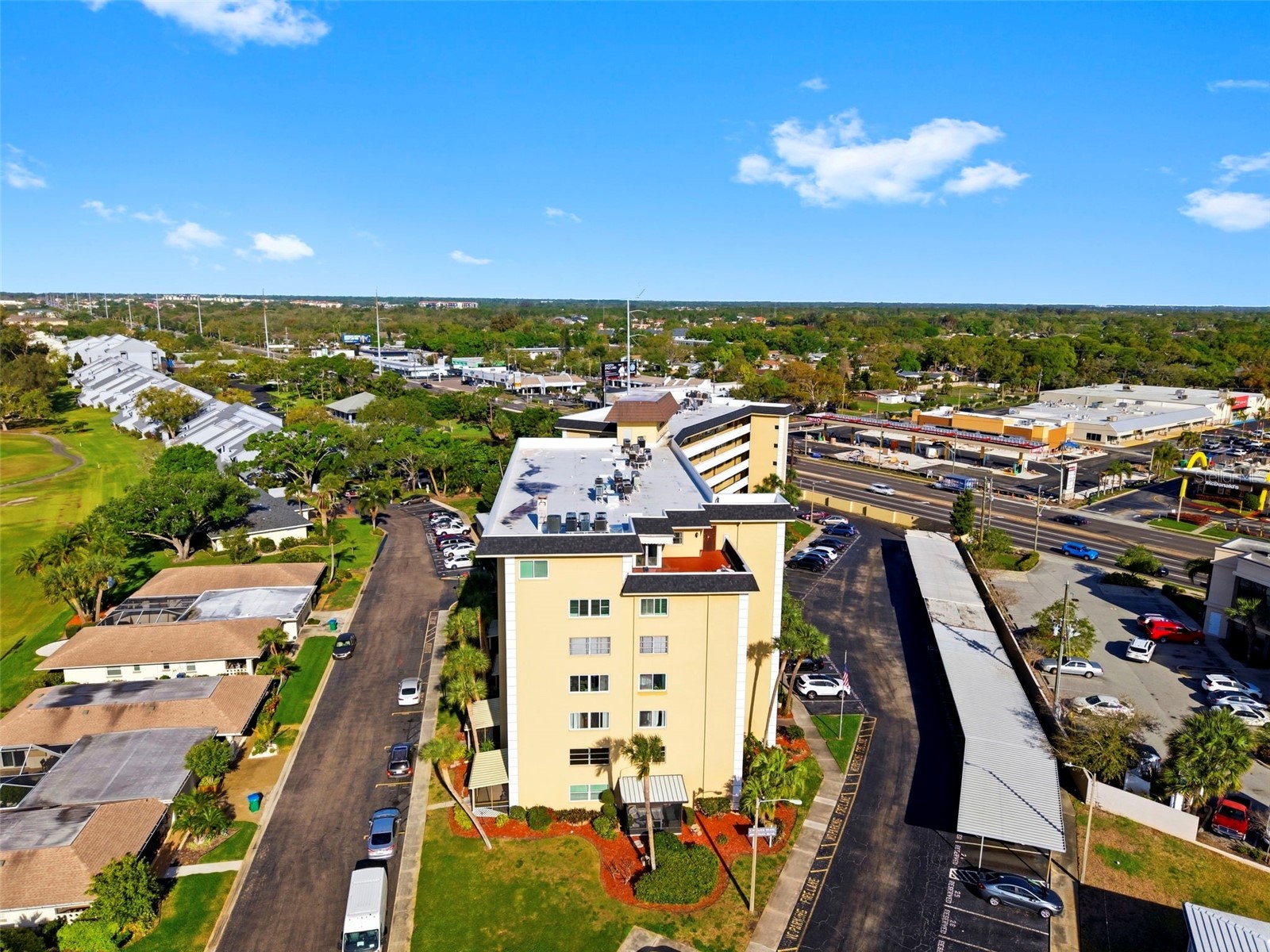 8950 Park Boulevard #201 Seminole FL 33777 TB8500641 image42