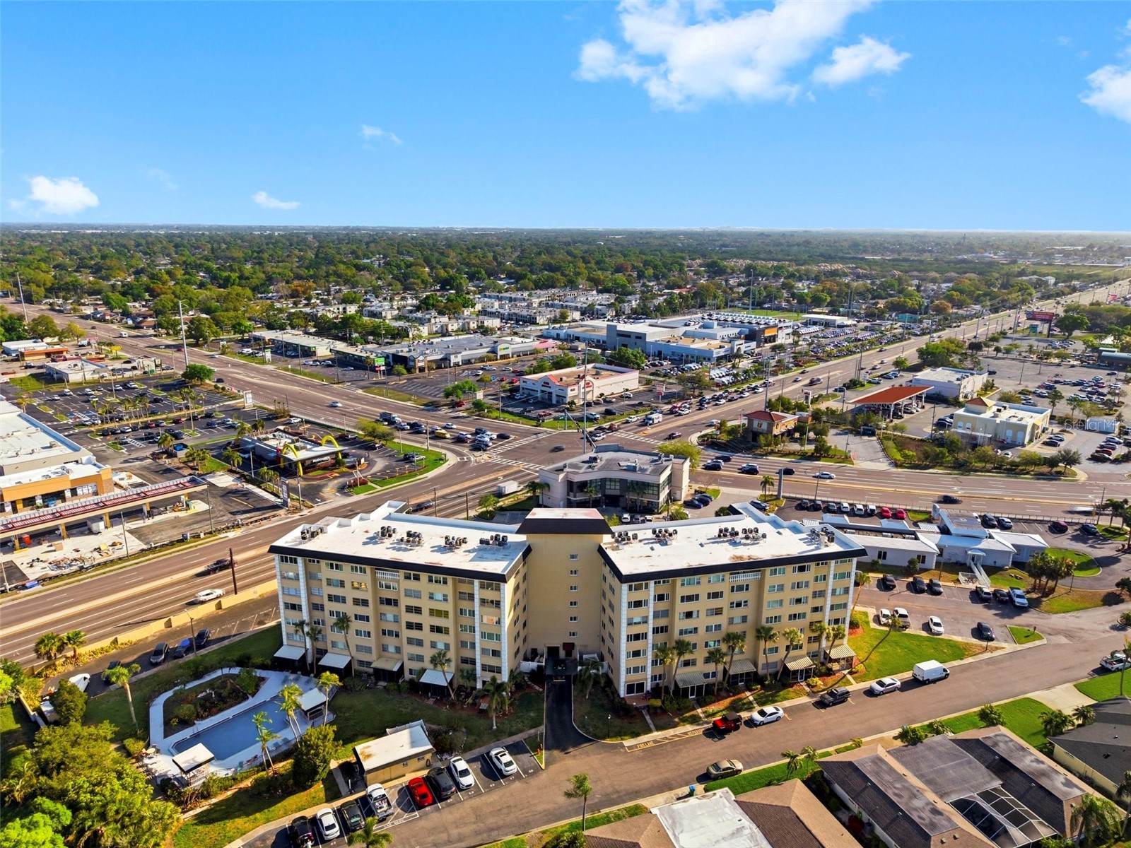 8950 Park Boulevard #201 Seminole FL 33777 TB8500641 image44