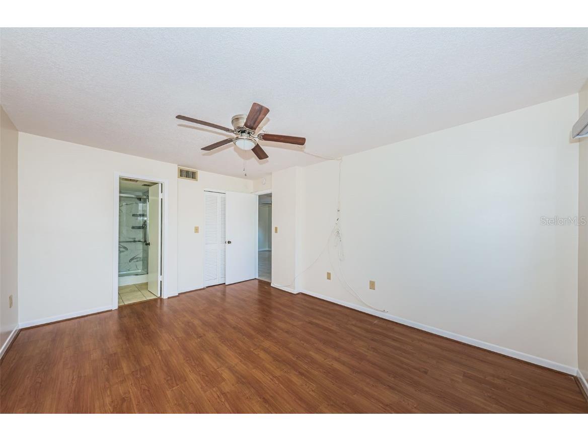 8950 Park Boulevard #206 Seminole FL 33777 TB8439127 image27