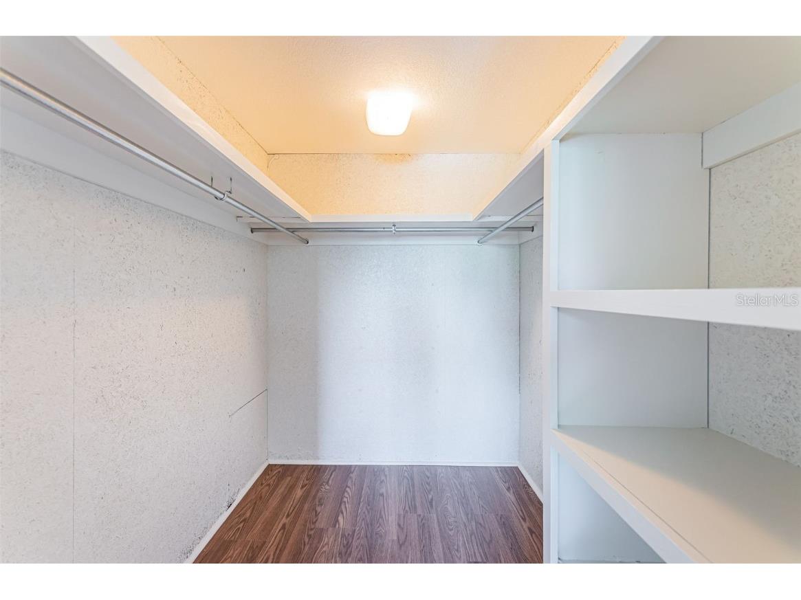 8950 Park Boulevard #206 Seminole FL 33777 TB8439127 image32