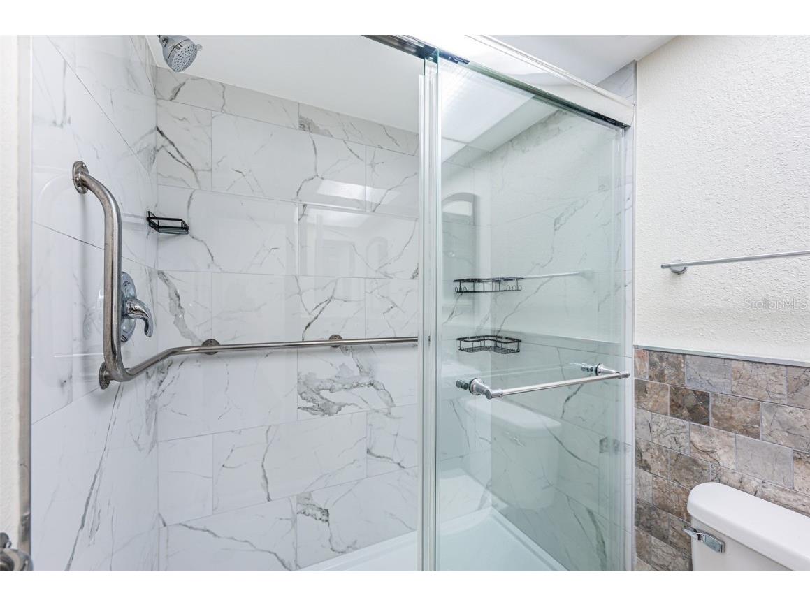 8950 Park Boulevard #206 Seminole FL 33777 TB8439127 image36