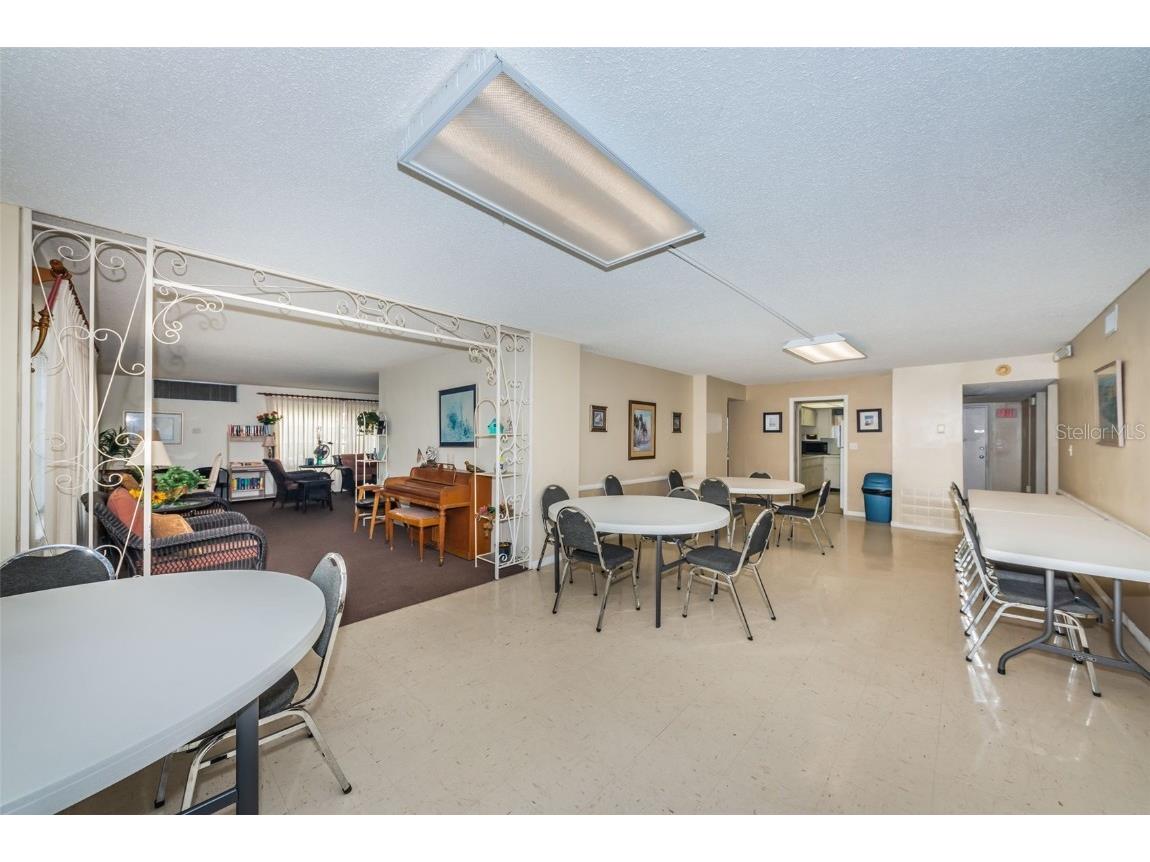 8950 Park Boulevard #206 Seminole FL 33777 TB8439127 image46