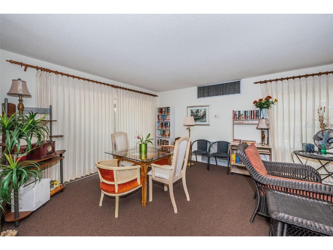 8950 Park Boulevard #206 Seminole FL 33777 TB8439127 image49