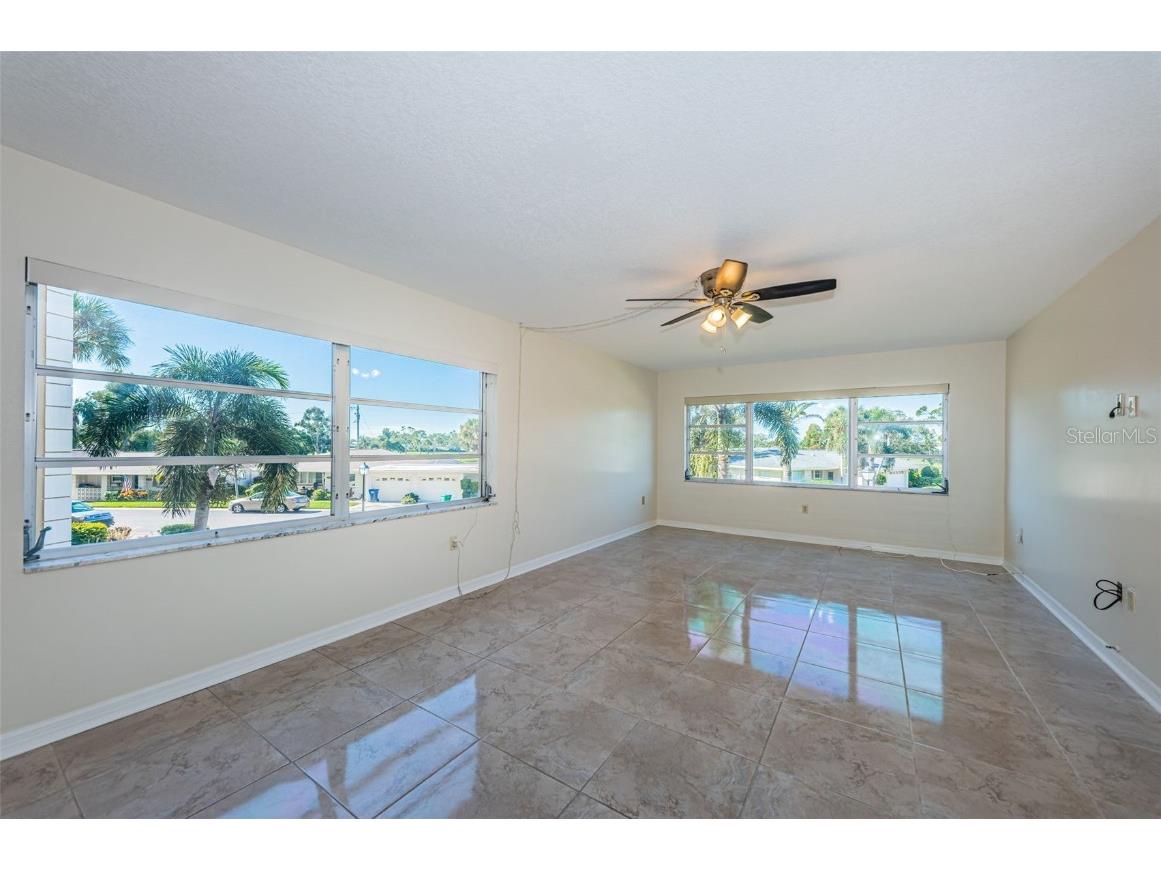 8950 Park Boulevard #206 Seminole FL 33777 TB8439127 image9