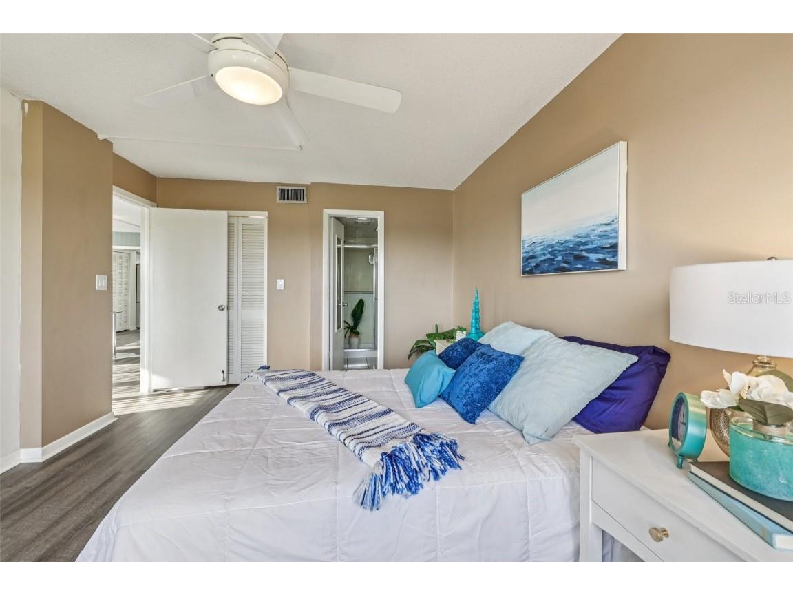 8950 Park Boulevard #405 Seminole FL 33777 TB8406749 image31