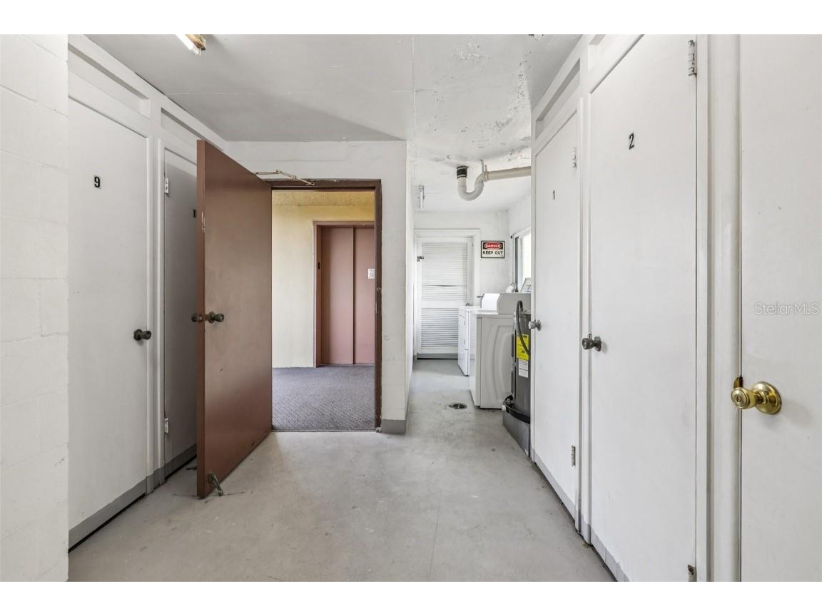 8950 Park Boulevard #405 Seminole FL 33777 TB8406749 image37