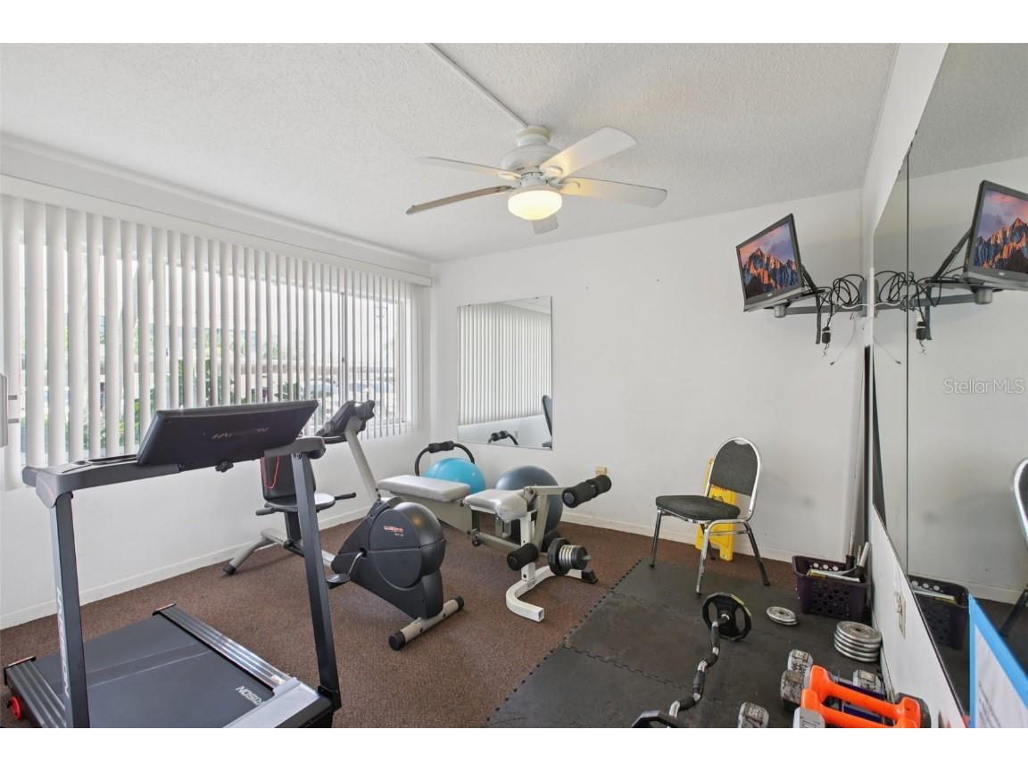 8950 Park Boulevard #405 Seminole FL 33777 TB8406749 image48