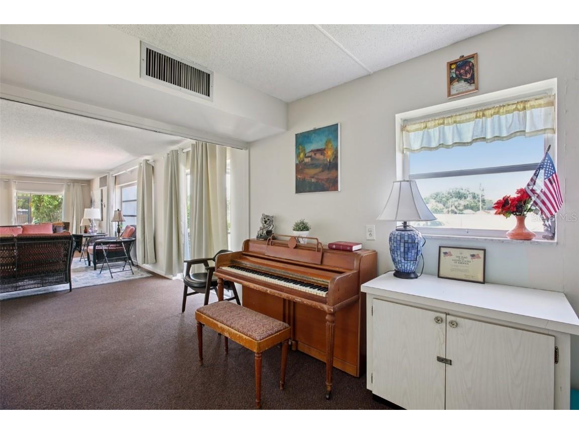 8950 Park Boulevard #405 Seminole FL 33777 TB8406749 image51