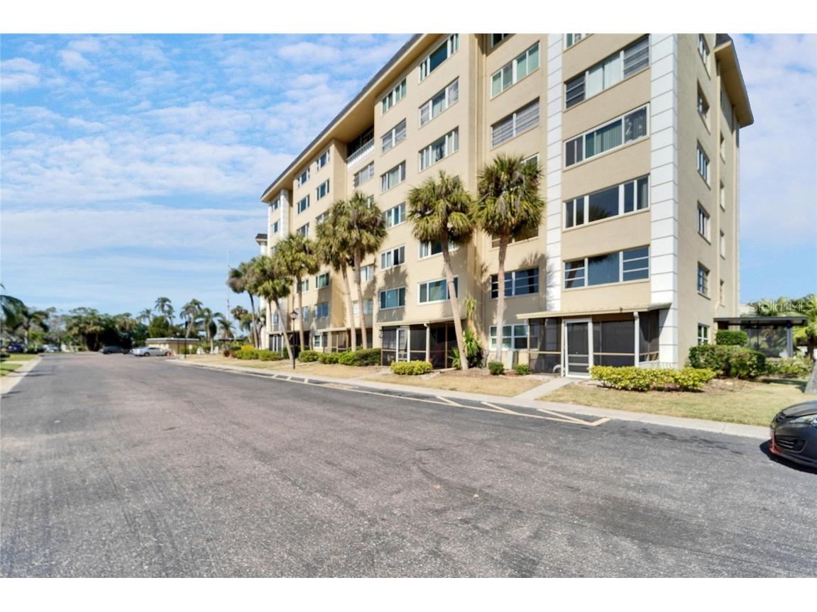 8950 Park Boulevard #406 Seminole FL 33777 TB8345290 image1