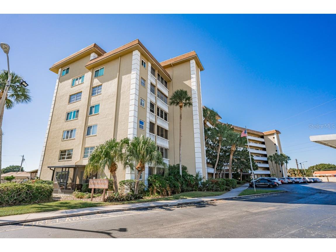 8950 Park Boulevard #409 Seminole FL 33777 U8219492 image1