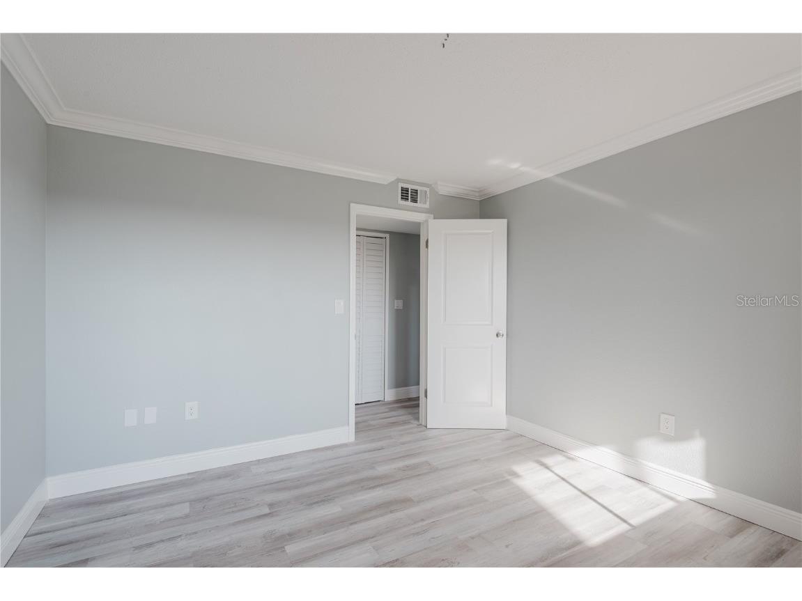 8950 Park Boulevard #410 Seminole FL 33777 TB8408422 image19