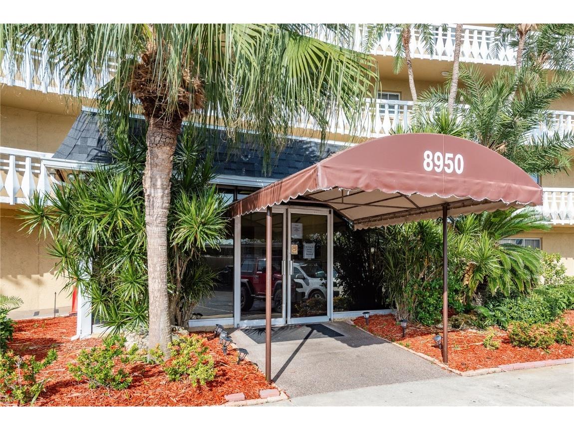 8950 Park Boulevard #410 Seminole FL 33777 TB8408422 image2