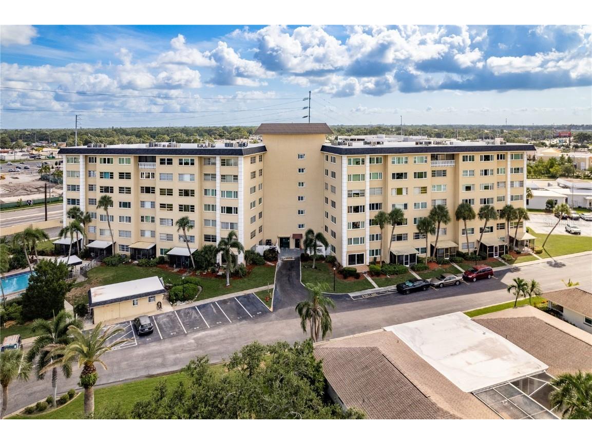 8950 Park Boulevard #410 Seminole FL 33777 TB8408422 image27