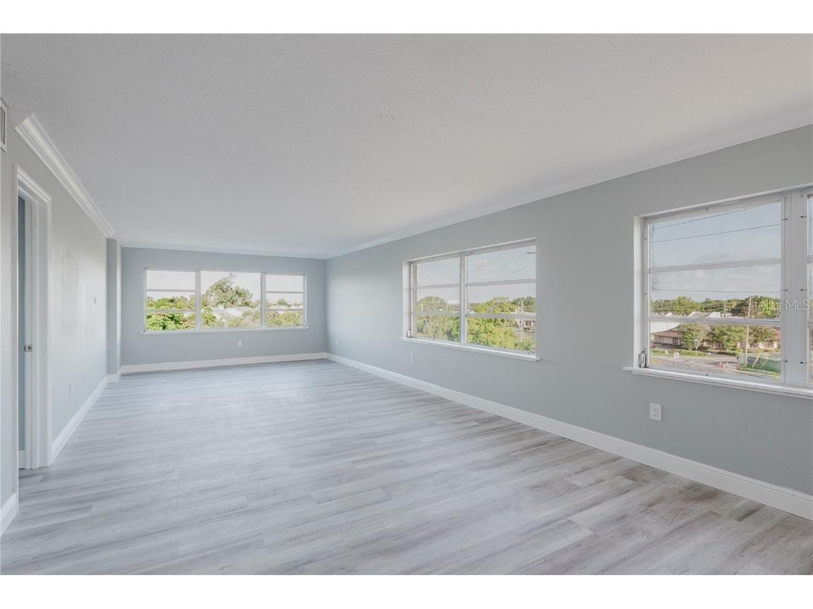 8950 Park Boulevard #410 Seminole FL 33777 TB8408422 image6