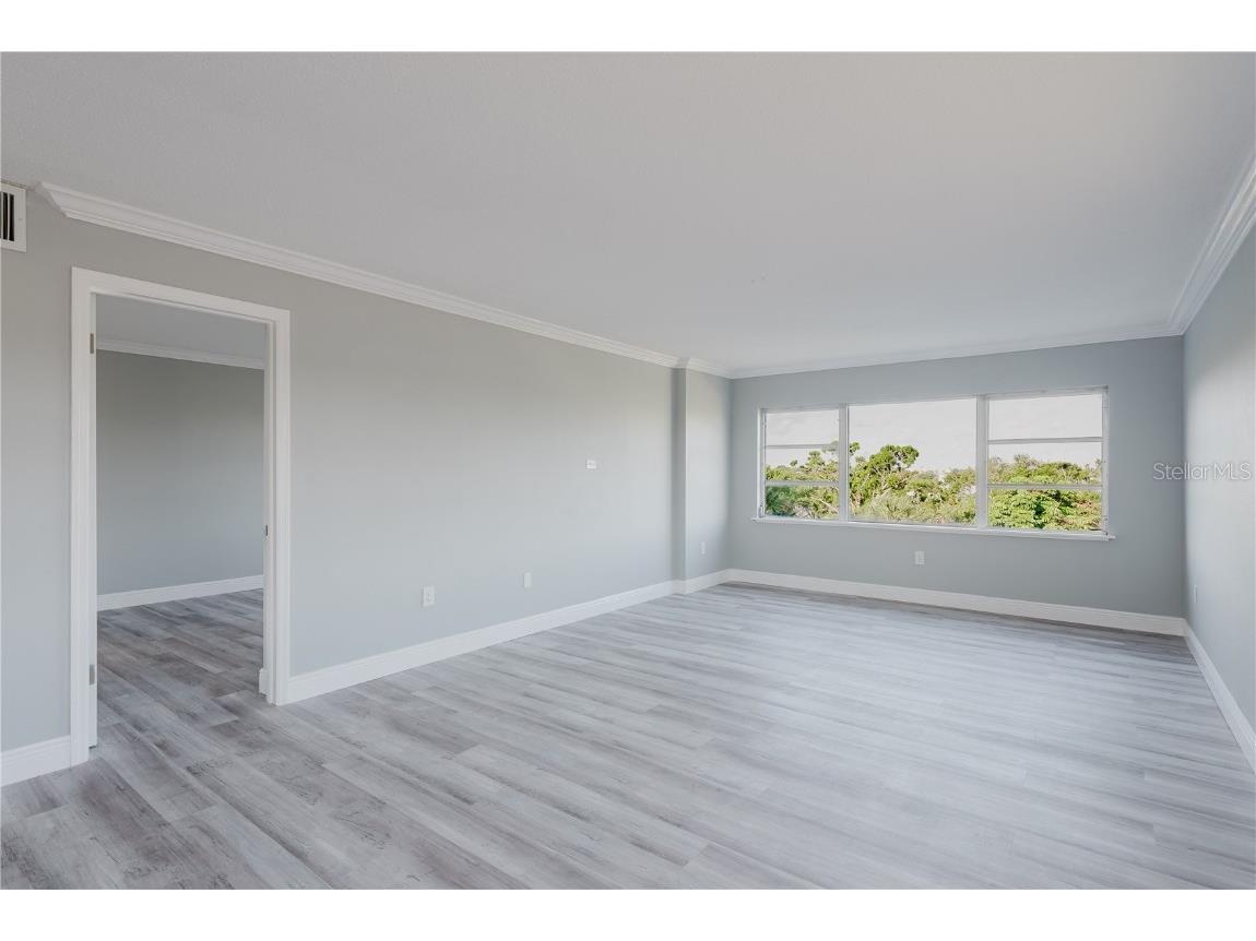 8950 Park Boulevard #410 Seminole FL 33777 TB8408422 image7