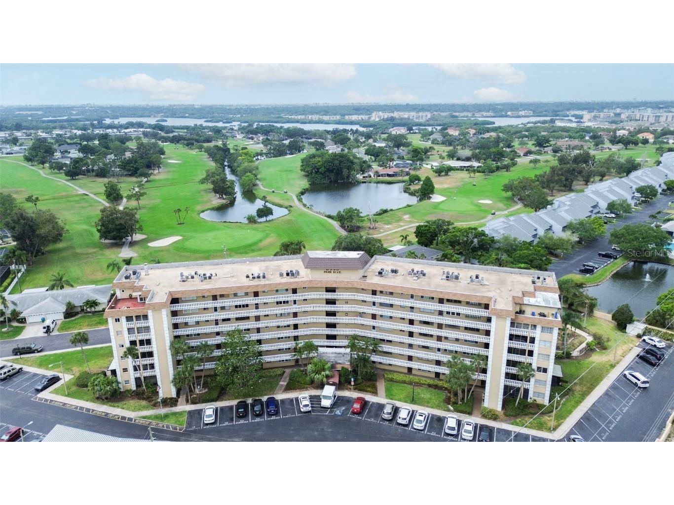 8950 Park Boulevard #503 Seminole FL 33777 U8242494 image1