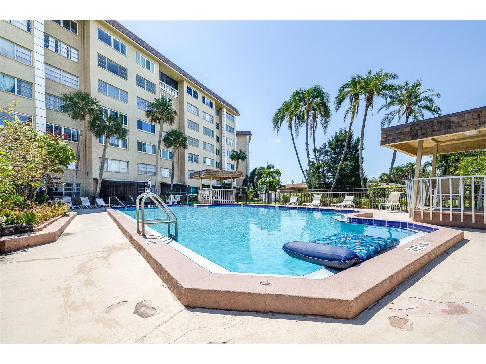 8950 Park Boulevard #609 Seminole FL 33777 TB8503340 image11