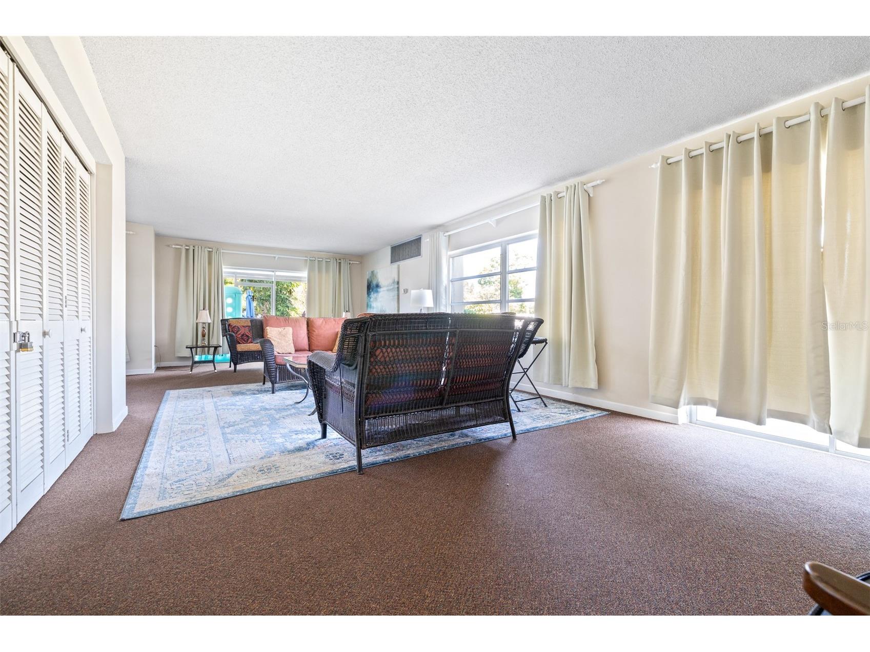 8950 Park Boulevard #609 Seminole FL 33777 TB8503340 image18