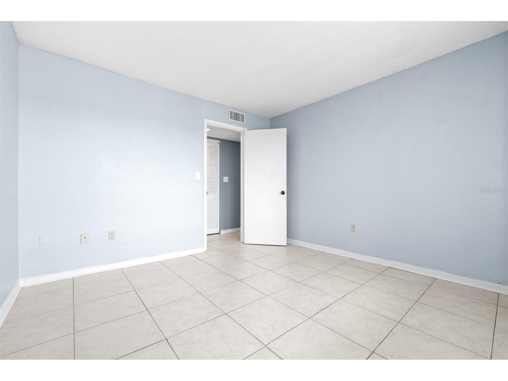 8950 Park Boulevard #609 Seminole FL 33777 TB8503340 image30