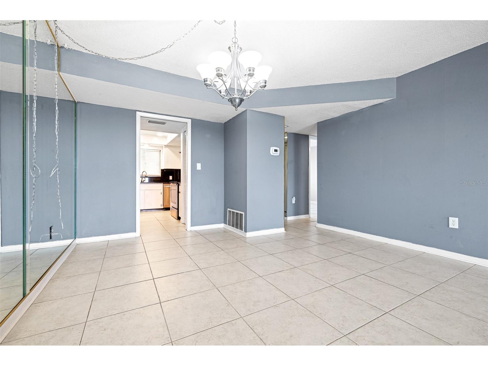 8950 Park Boulevard #609 Seminole FL 33777 TB8503340 image36