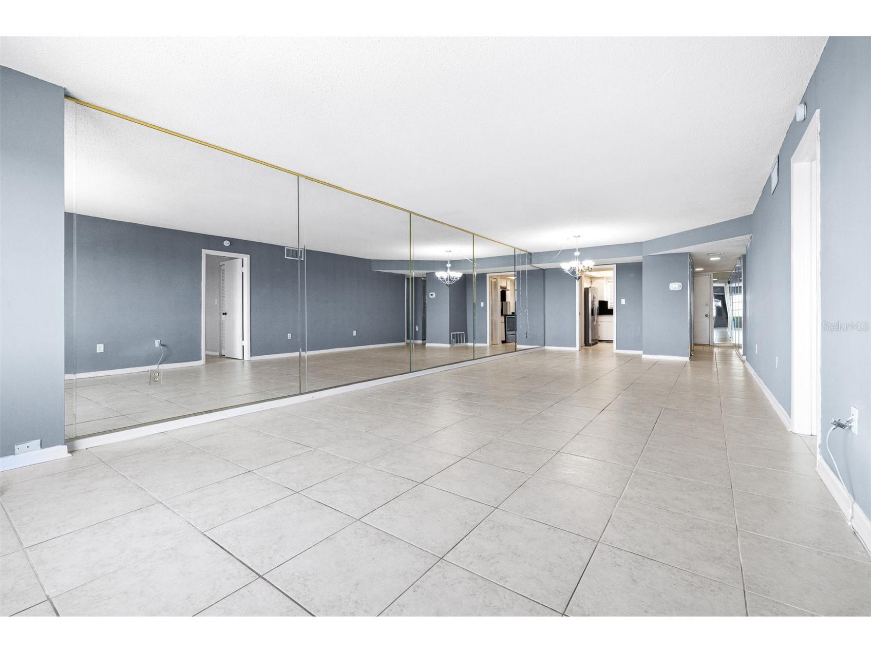8950 Park Boulevard #609 Seminole FL 33777 TB8503340 image38