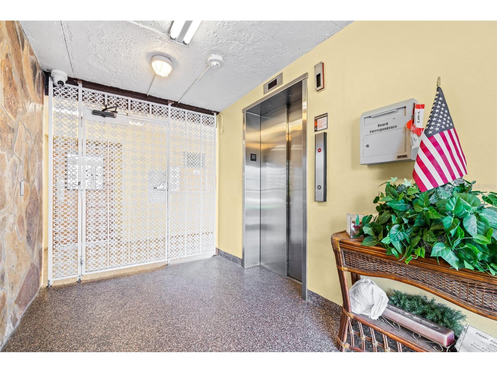 8950 Park Boulevard #609 Seminole FL 33777 TB8503340 image50