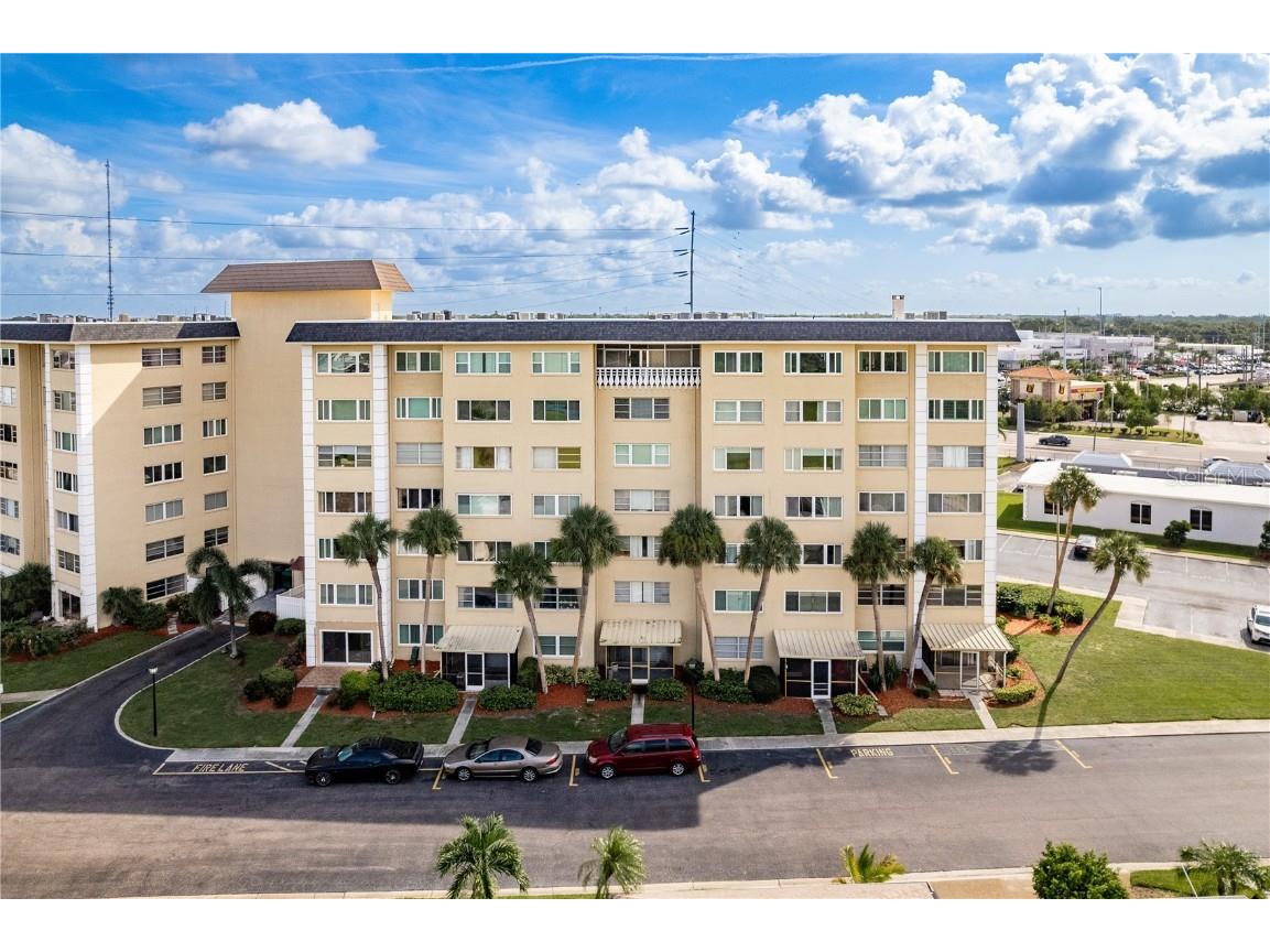 8950 Park Boulevard #702 Seminole FL 33777 TB8408834 image12