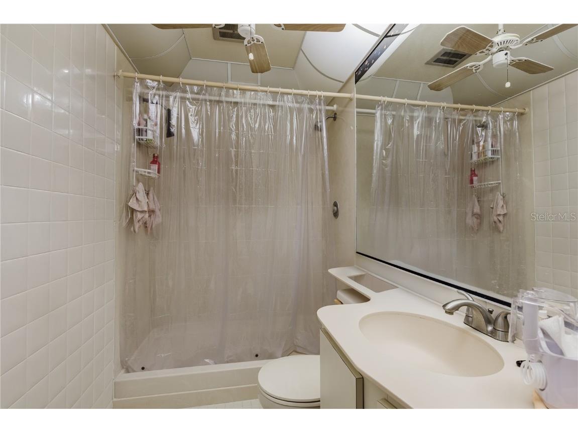 8950 Park Boulevard #702 Seminole FL 33777 TB8408834 image16