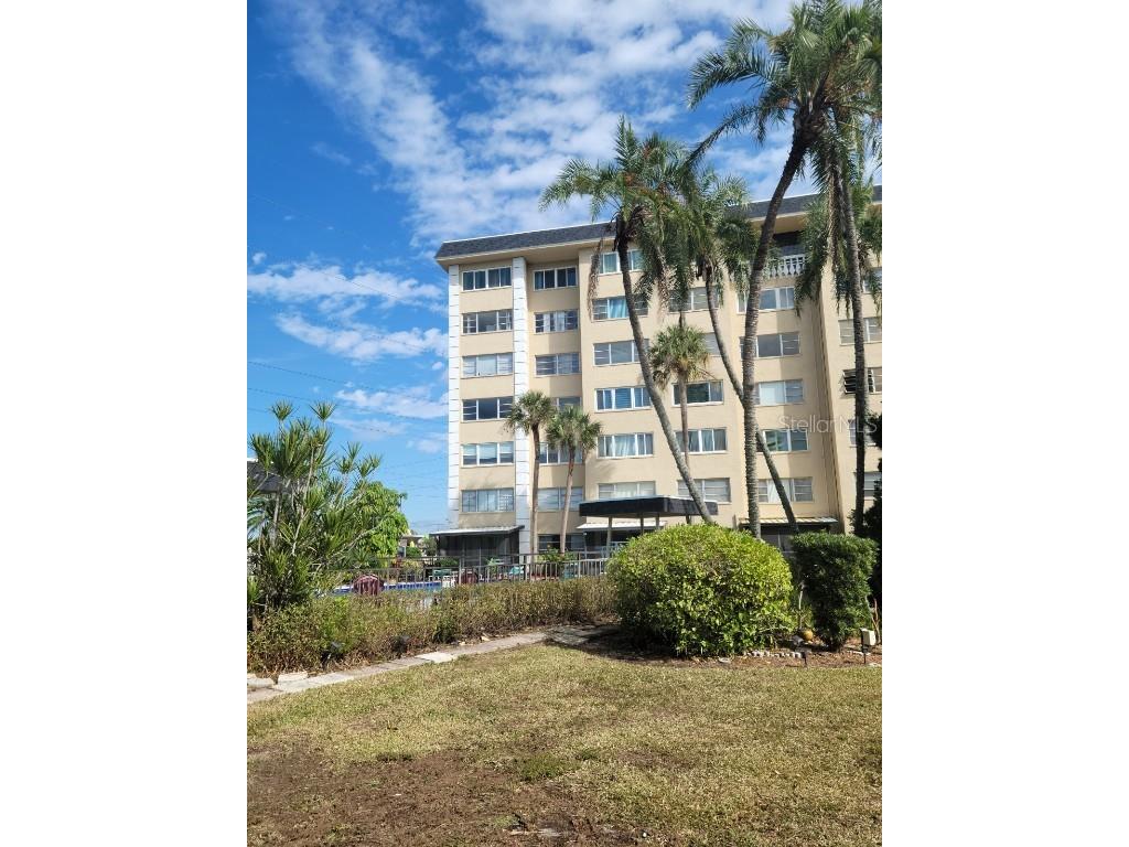 8950 Park Boulevard #708 Seminole FL 33777 O6371720 image3