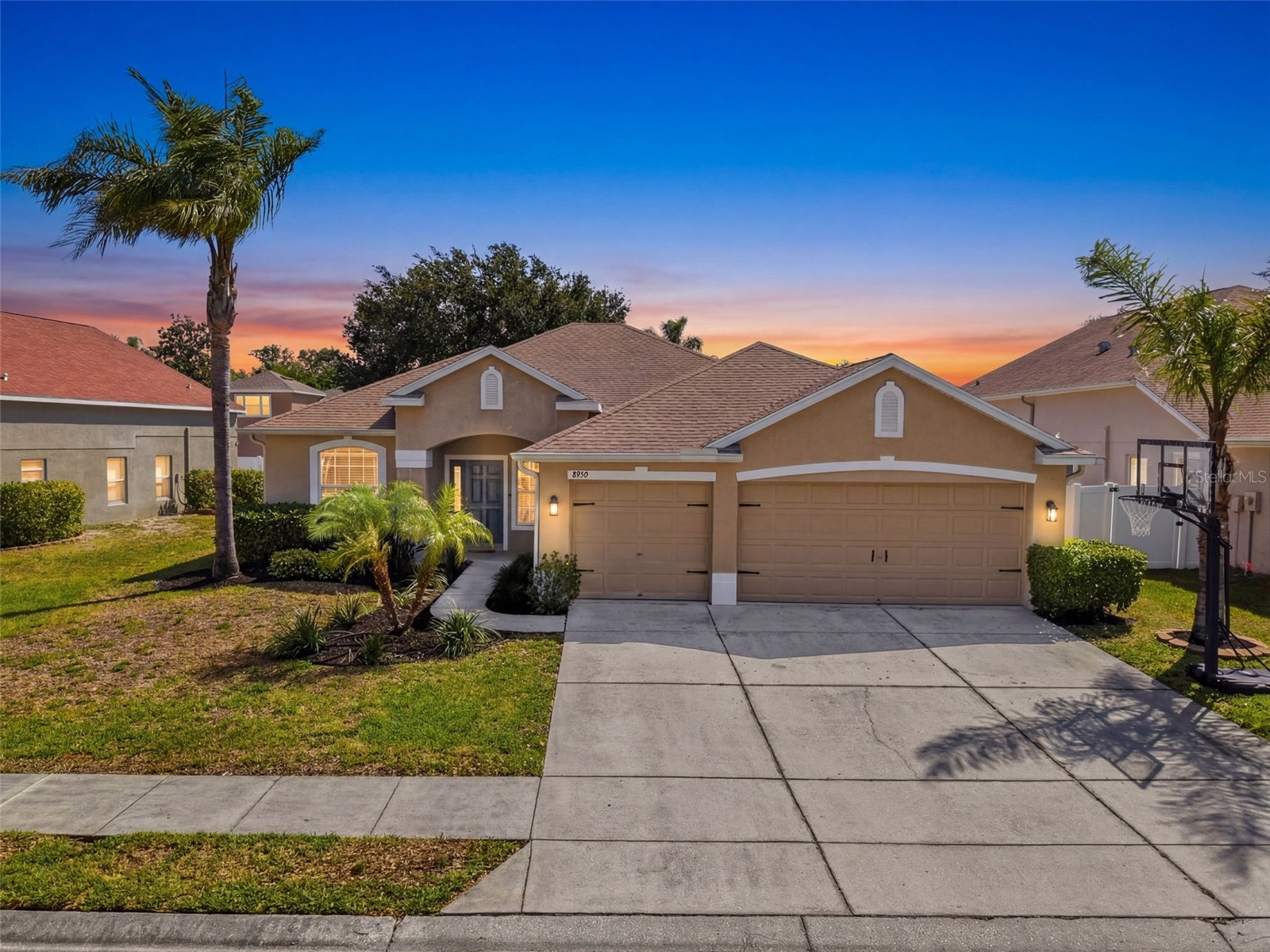 8950 Sandusky Lane New Port Richey FL 34654 W7885121 image1