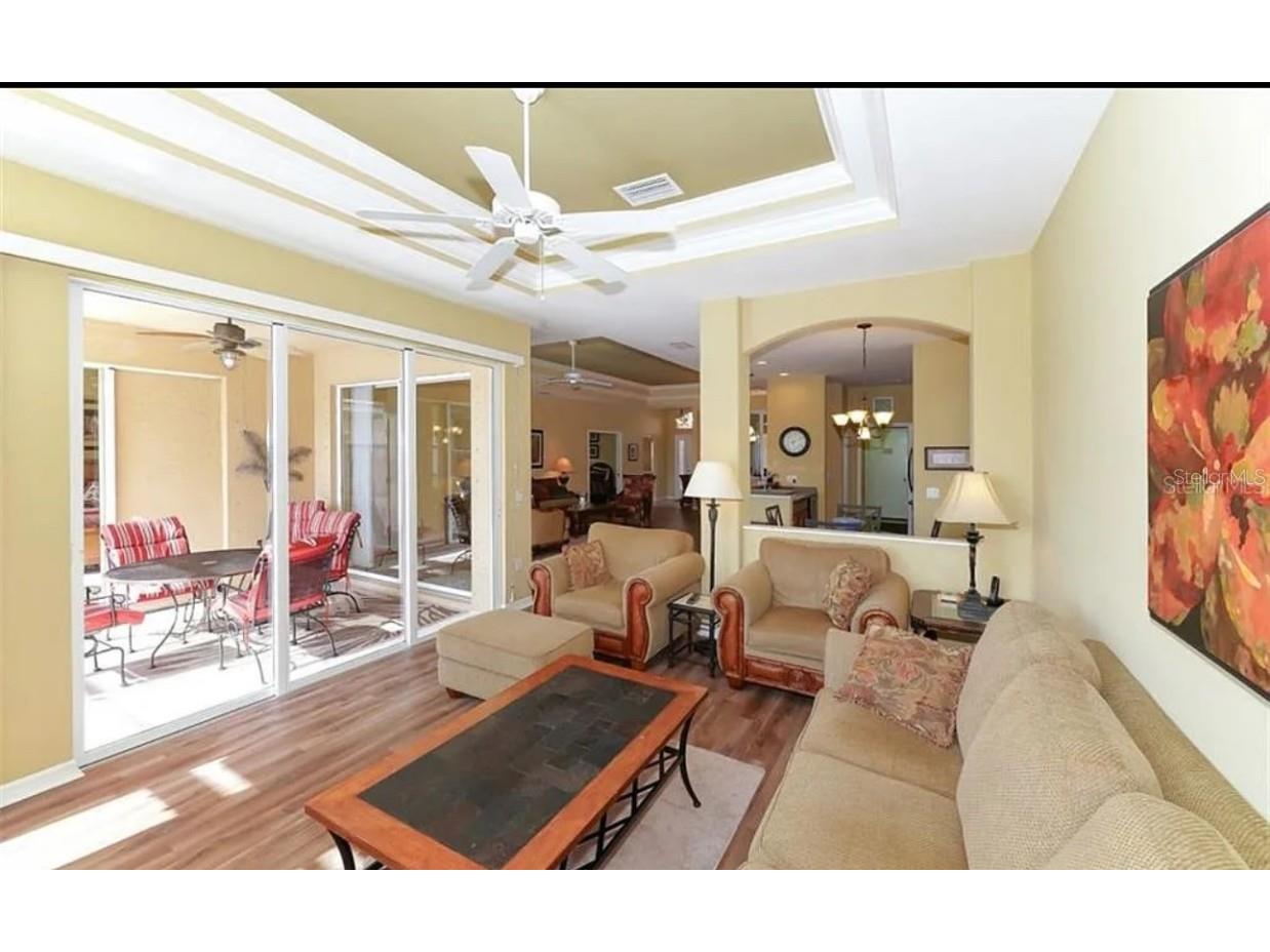 8950 Stone Harbour Loop Bradenton FL 34212 A4651875 image15